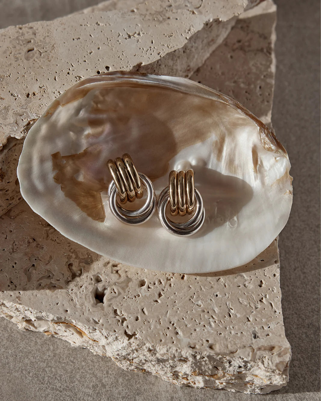 ANTHE EARRING - GOLD-SILVER