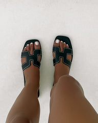 GORDY WIDE FIT - BLACK